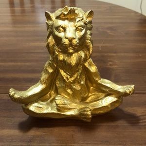 Gold Lion Zen Statue
